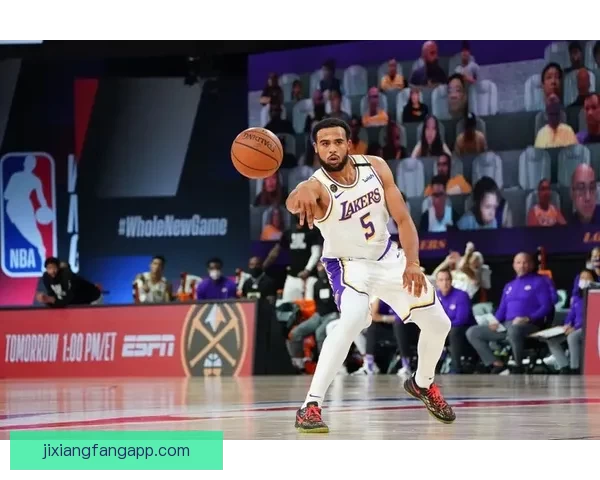 表现超预期今夏多支球队欲挖角湖人或为里夫斯开顶薪合同