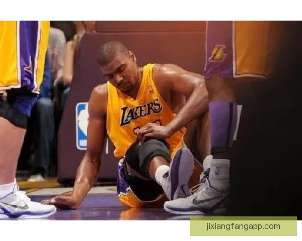 好久不见！38岁拜纳姆洛杉矶骑行 记得他曾助湖人两连冠辉煌